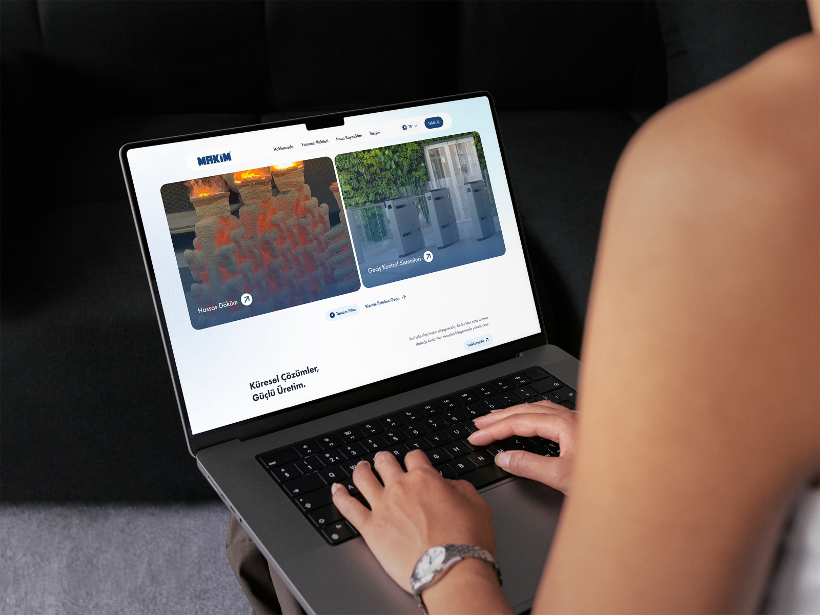 Thumbnail for MAKİM, a Framer Experts site by Yunus Kütük Demir.