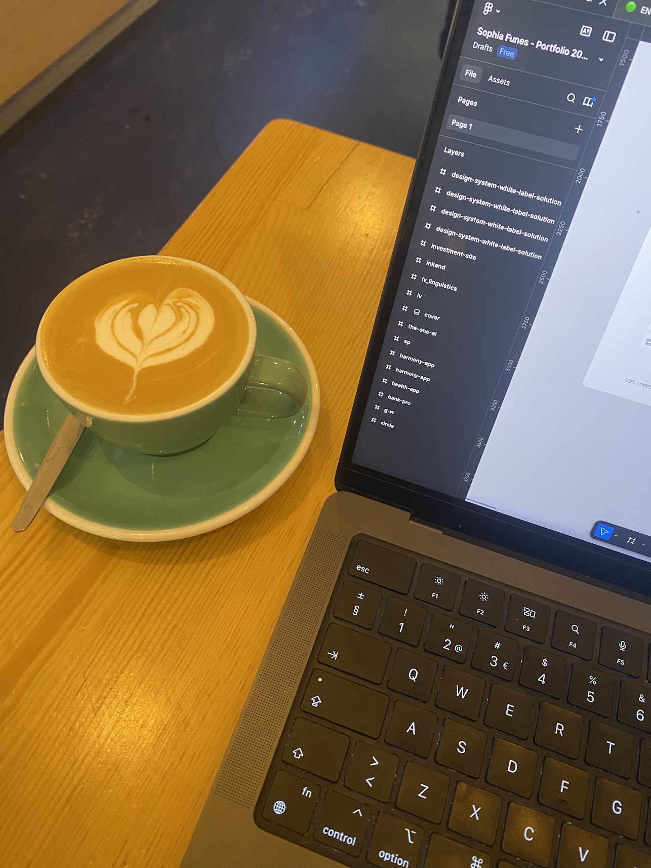 Thinking about new cool ideas for new templates I want to try these ideas: -Yoga Studio Site-Sass Startup-Marketing Agency-Ecommerce for Ecoproducts -Portfolio websiteI want to create functional website that almost everyone feel confortable editing and enjoying doing so.